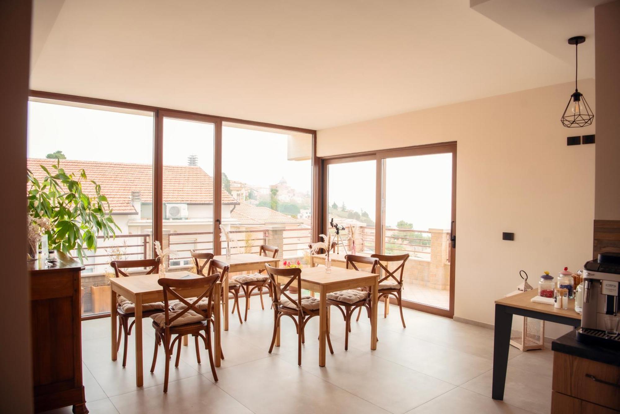 Seta Luxury Apartment Roseto Degli Abruzzi Exterior photo